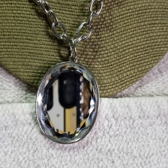 Silvertone large round mirror pendant necklace - Picture 3 of 5